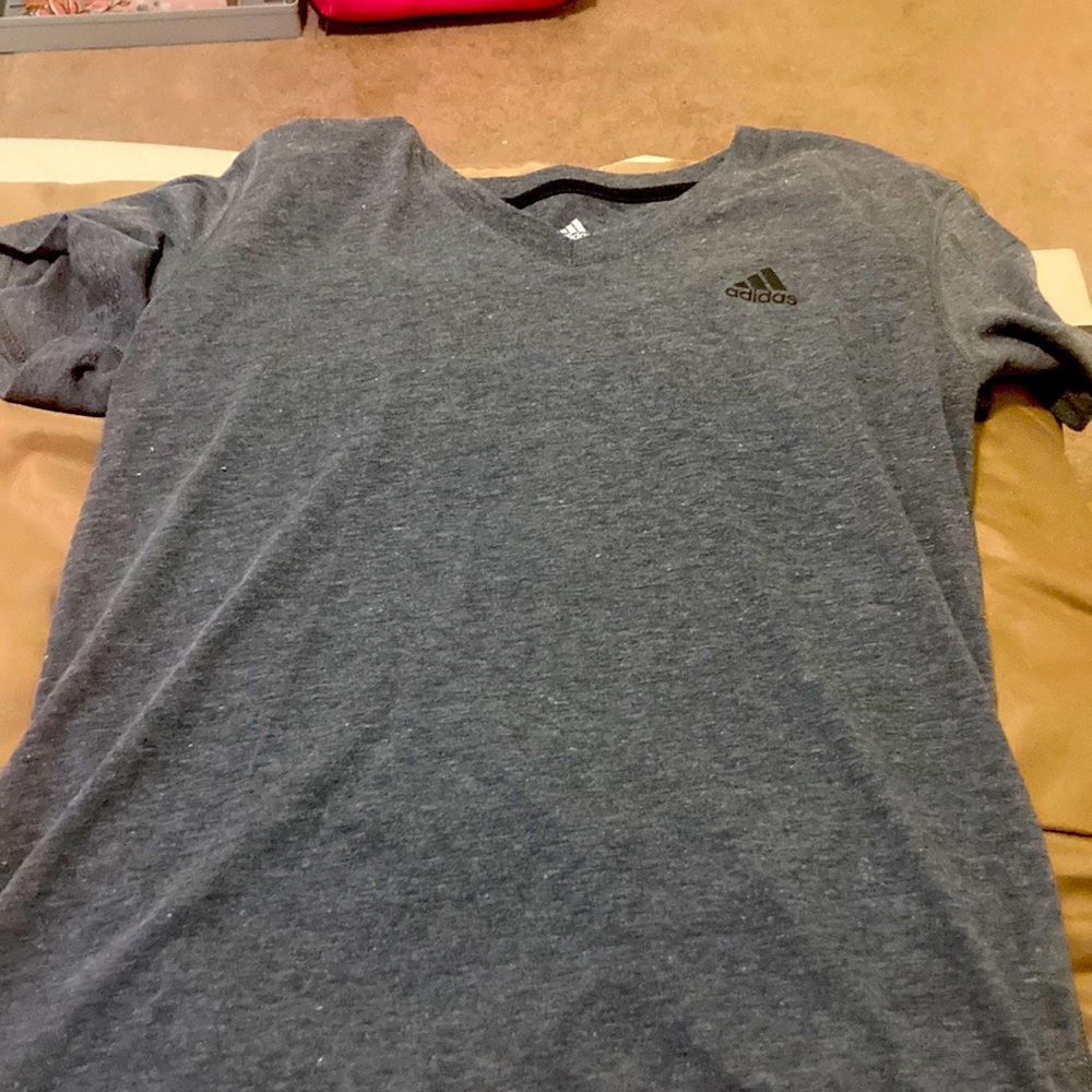 Adidas shirt only worn once